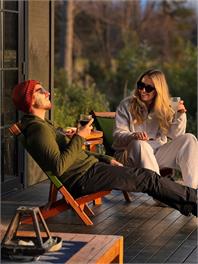 Fiery Peak Eco-Retreat: Stargazing & hot tub -