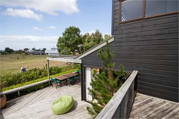 Holiday Home in Matarangi, Coromandel - Matarangi