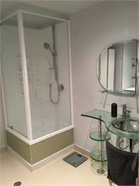 Outstanding Central Lambton Quay Apartment - Wellington