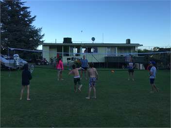 LAKE EDGE MINT BACH Available King's Birthday Weekend WITH JETTY - Rotorua