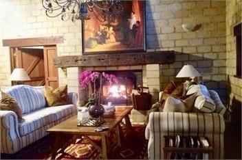 Villa Casa Maria Luxury Tuscan Villa - Western Bay of Plenty