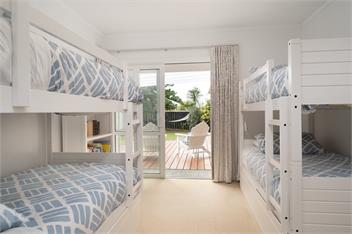 ** HOME TIDE " MOUNT/OMANU LUXURY BEACH HOUSE - MOUNT MAUNGANUI / TAURANGA
