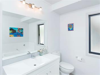 Skipper's Haven (Bachcare) - Opua