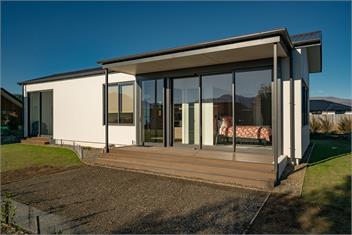 Bull Ridge Escape (Bachcare) - Wanaka