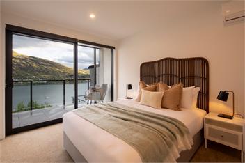4 BDR Home, Captivating Lake Views, BBQ, A/C - Queenstown