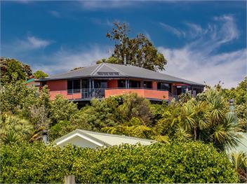 Aorere House (Bachcare) - Collingwood