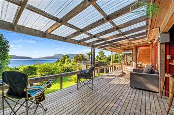 Lakeside Lookout (Bachcare) - Lake Tarawera