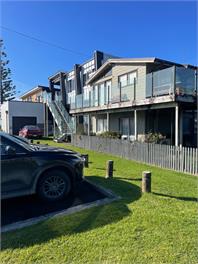 The White Haus (Bachcare) - Waihi Beach