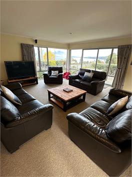 4 Johns Road, Moana -