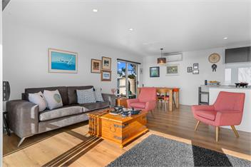 19th Hole Getaway (Bachcare) - Mangawhai