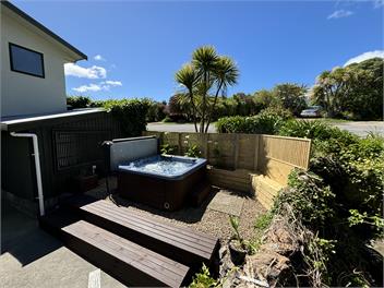 Million dollar views in beautiful Diamond Harbour - Christchurch