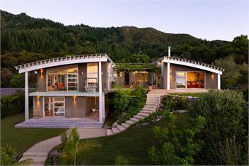The Land - Paradise to Share - Takaka