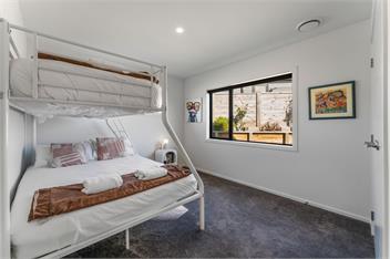 Holiday Hub - Taupo - Taupo