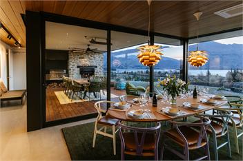 Ridgecrest | Lake Views | Spa Pool - Wanaka