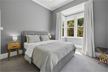 Poolside Villa on Dublin (Bachcare) - Martinborough