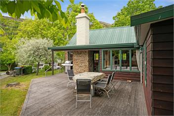 Tranquil Tipperary (Bachcare) - Arrowtown