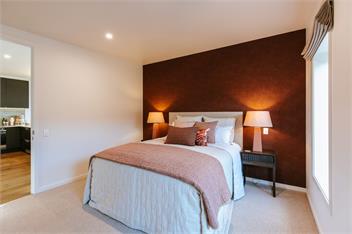 Korari House | Lake Views | Close to Town Centre | Sleeps 10 - Wanaka