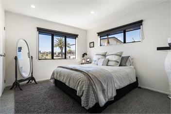 The Happy Place (Bachcare) - Mount Maunganui