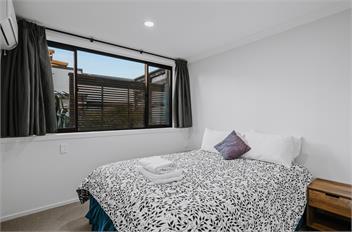 Pukehina Beach. Accommodating 19 guests. - Tepuke
