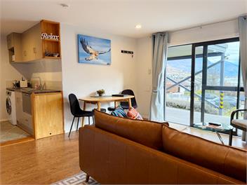Central Vista - 