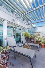 Waterfront Indulgence Voted BEST CITY APARTMENT - Auckland