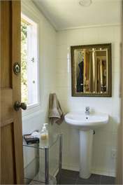 Secluded Haven Near River, Bush, Beach & Havelock - Havelock North