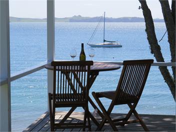 Beach Escape - Tapeka Beach Bach - Russell