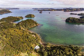 Oke Bay Lodge - Rawhiti