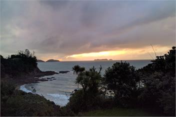 Kiwi Bach in Waitete Bay - Coromandel