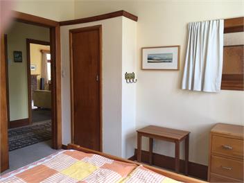 Charming Tasman Farmstay Unit - 7173 Upper Moutere