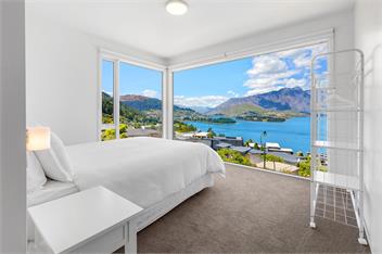 30 on Aspen - Queenstown