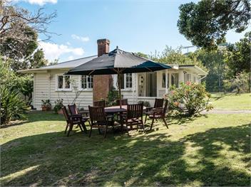 Onetangi Beach Cottage (Bachcare) - Onetangi