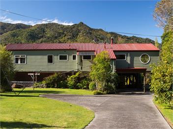 Tasman Hideaway (Bachcare) - Marahau