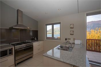Skyline Outlook (Bachcare) - Wanaka
