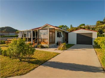 Home Base (Bachcare) - Cooks Beach