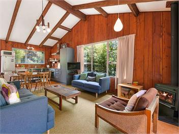 Te Kuru Cabin (Bachcare) - Pukawa Bay