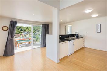Tirohanga Wai (Bachcare) - Waikawa