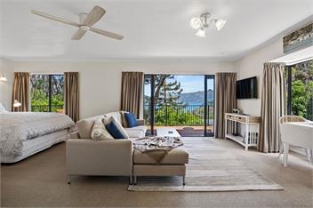 Woodside (Bachcare) - Akaroa