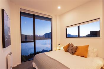 Queenstown Mountain & Lake Views Villa - Queenstown 9300