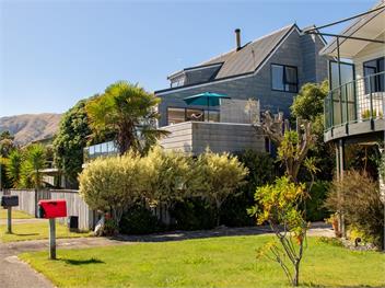 Pohara Beach Escape (Bachcare) - Pohara Beach