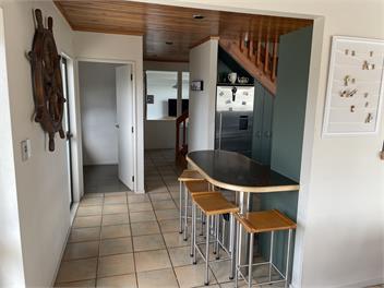Sunrise Beach Home - Tauranga