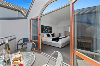 Taupo Central Apartment - 2 Bdrm, So close to LAake & Town - Taupo