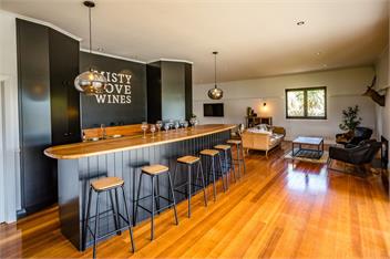 The Cellar Door (Bachcare) - Blenheim