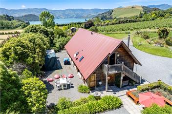 French Peak Loft (Bachcare) - Akaroa