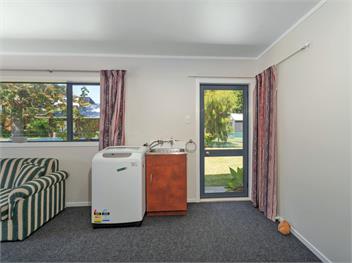 The Bach at 44 (Bachcare) - Cooks Beach