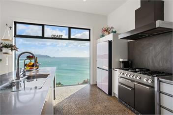 Oceanview Oasis - Entire House in Tairua - Tairua