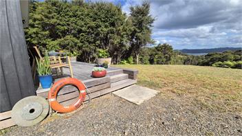 Hosts on the Coast Fernhaven Cabin - Whitianga
