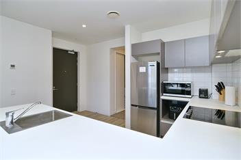 Premium 2BR Apartment Near Stadium + Parking - Stadium Central 204 - Christchurch