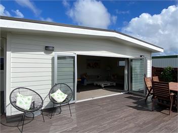 A Modern Kiwi Retreat – Golf Course Views 138 KIWI ROAD WHANGAMATA - WHANGAMATA