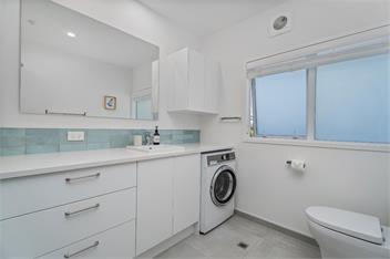 Seaview Studio Apartment - 